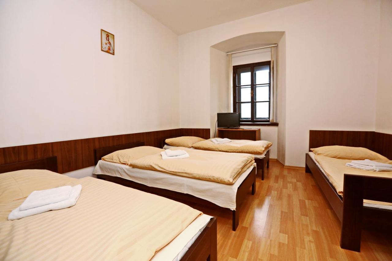 Historicky Putnicky Dom Otel Marianka Dış mekan fotoğraf